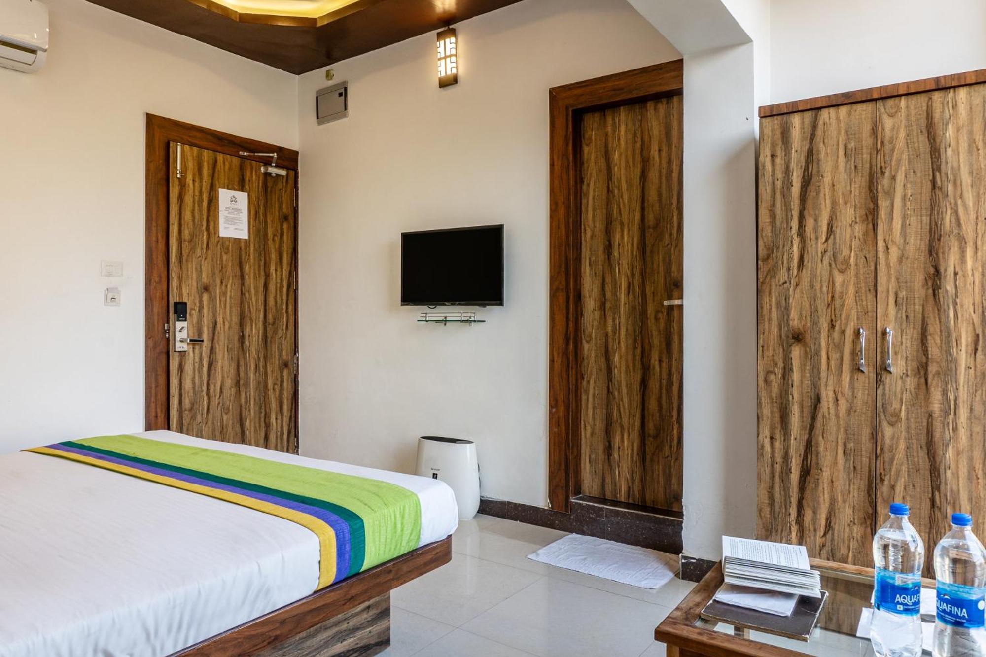 Treebo Spirit Residency Hotel Udaipur Kültér fotó