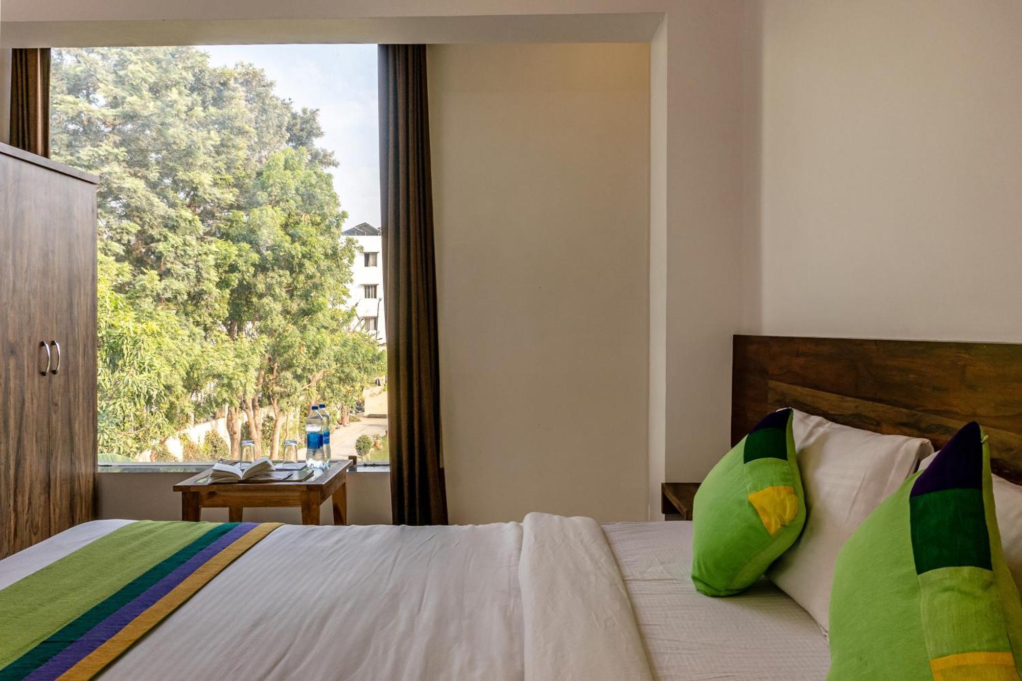Treebo Spirit Residency Hotel Udaipur Kültér fotó
